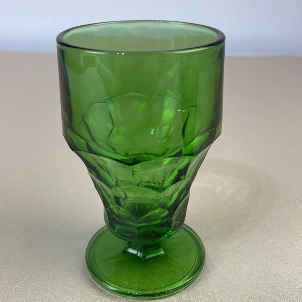 Vintage Green Viking Georgian Pedestal Glasses (set of 2) - Picture 4 of 11